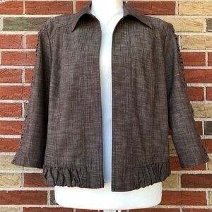 🍁 dressbarn No Close Ruched Brown White Long Sleeve Jacket